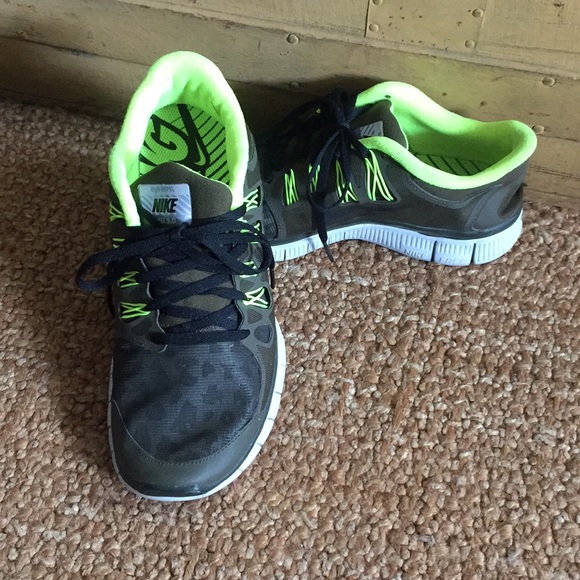 NIKE FREE RUN 5.0 LEOPARD OLIVE NEON SNEAKER 8 9.5 - Picture 9 of 13